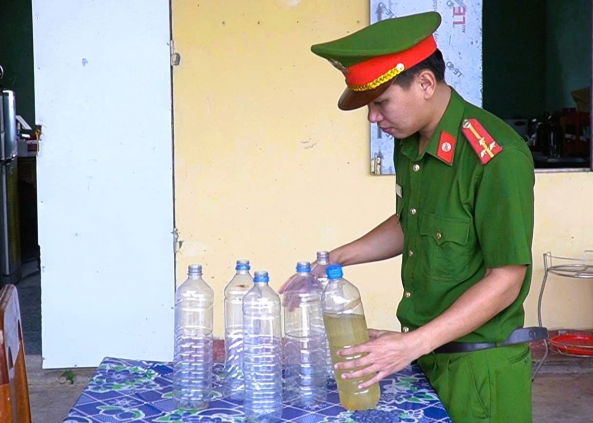 Cảnh giác với “nước lạ” xuất hiện ở vùng biên Quảng Trị